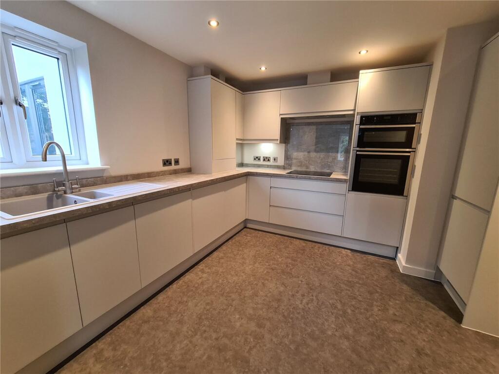 Additional image 2 of Delhi Close, Lower Parkstone, Poole, Dorset, BH14