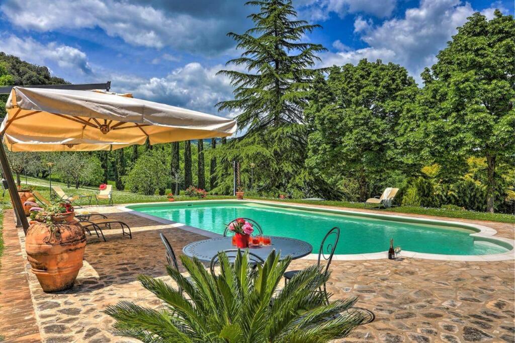 Additional image 2 of Umbria, Perugia, Todi, Italy