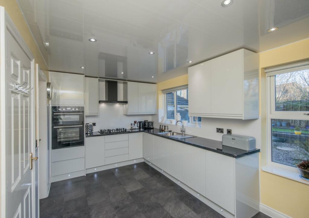 Additional image 6 of Winscar Avenue, Clayton Heights, Bradford, BD6