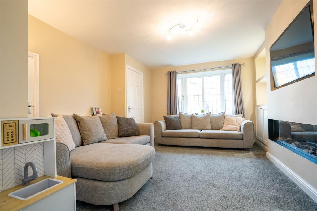 Additional image 4 of Grayshon Drive, Wibsey, Bradford