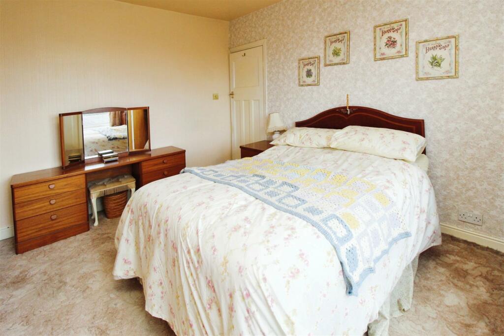 Additional image 8 of Briarwood Crescent, Bradford, BD6 1SD