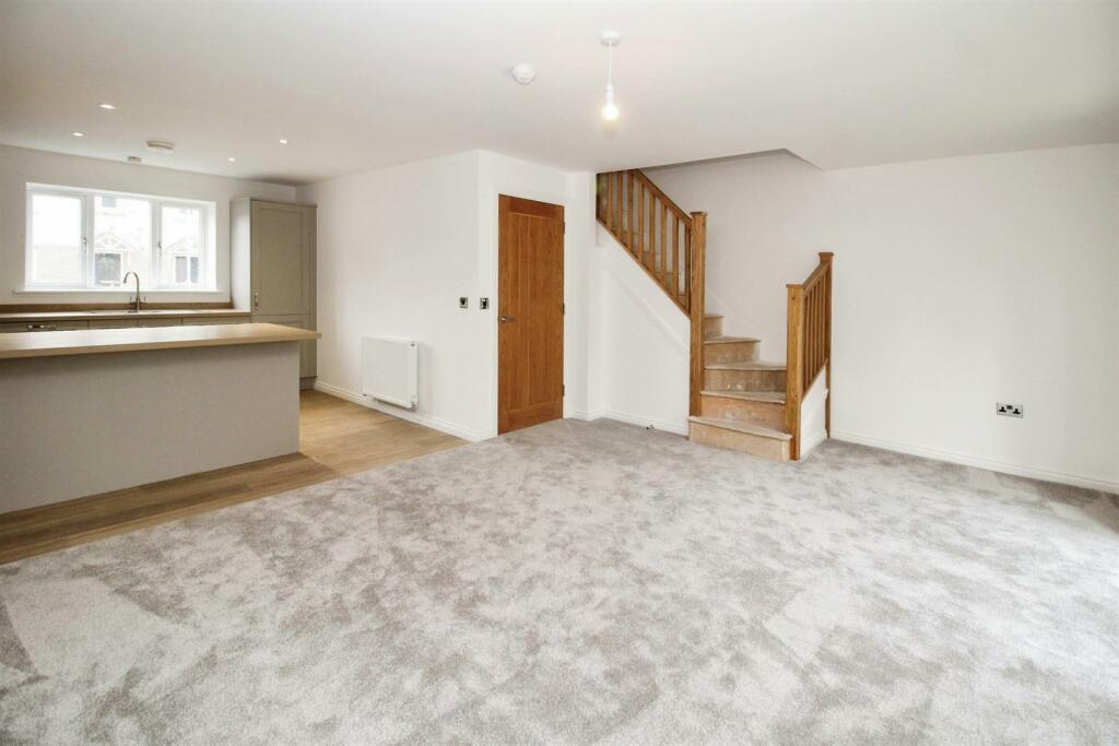 Additional image 4 of Victoria Road, Bradford, BD2 2ED
