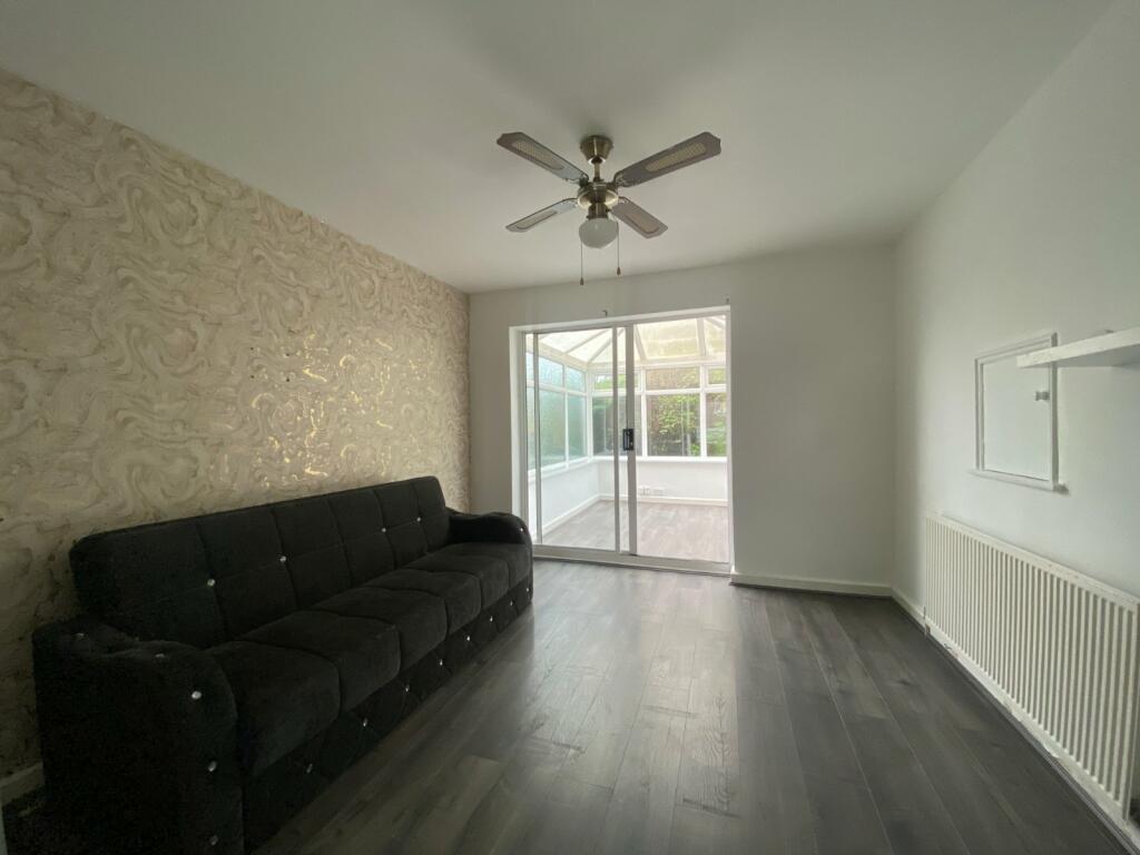 Additional image 4 of Newhall Drive, Bradford, BD6