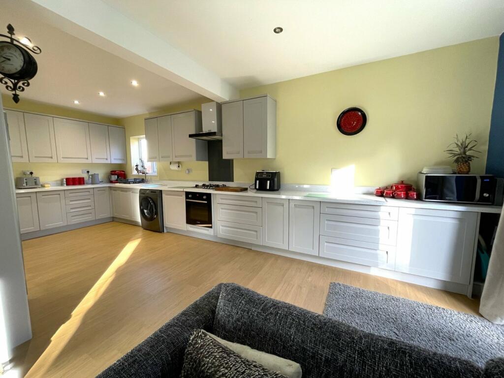 Additional image 8 of Wimborne Road, Poole, BH15
