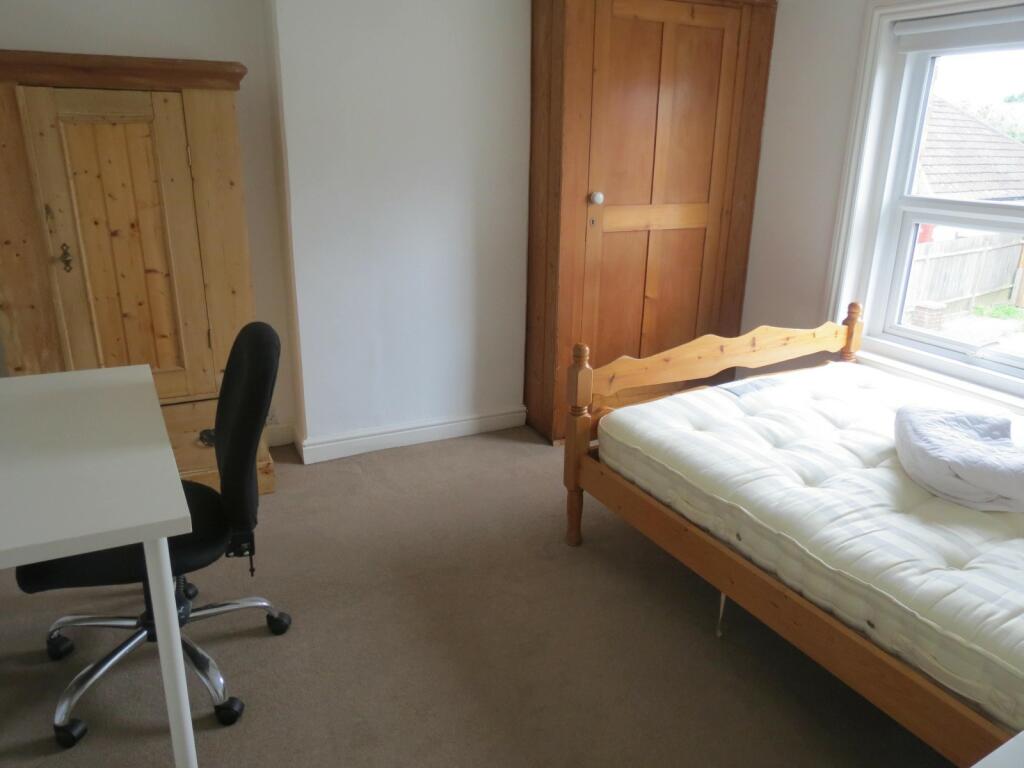 Additional image 7 of 5 bedroom Detached House in Ensbury Park