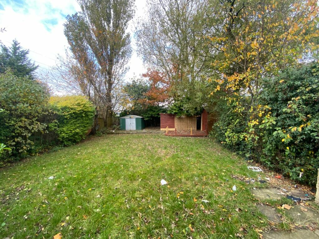 Additional image 20 of Newhall Drive, Bradford, BD6