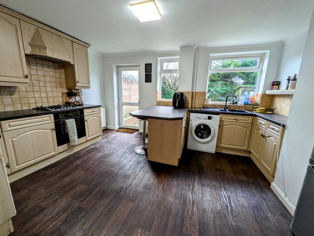 Additional image 2 of High House Road, Bradford, BD2