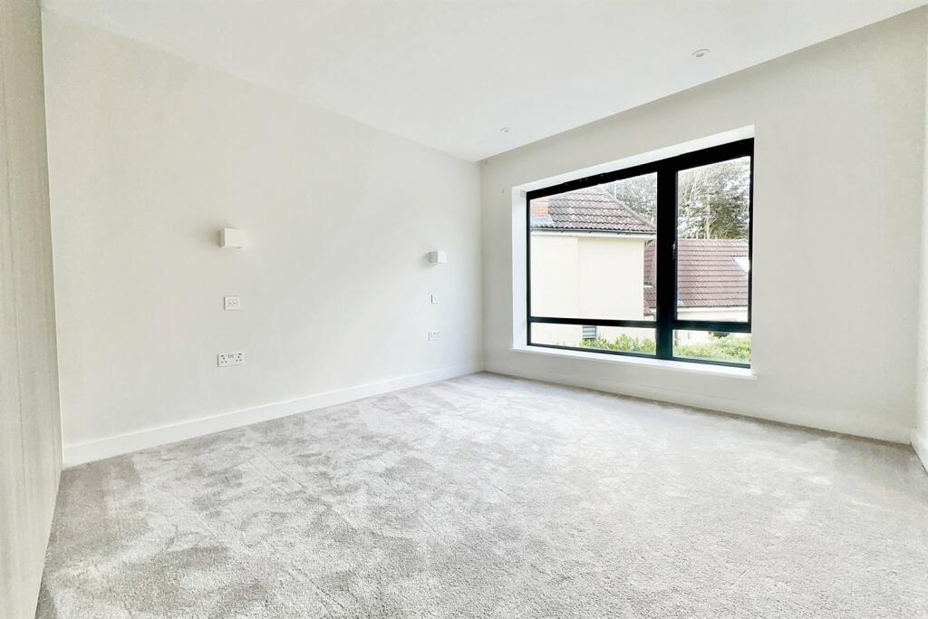 Additional image 14 of Lilliput