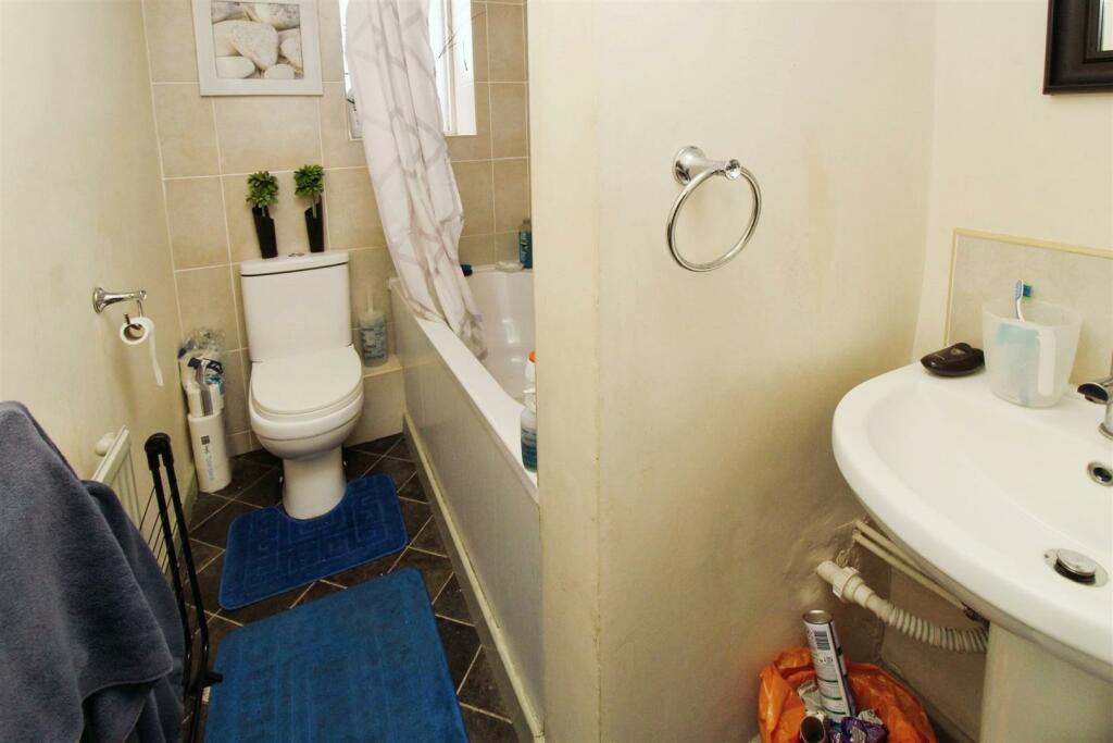 Additional image 9 of Briggs Place, Bradford