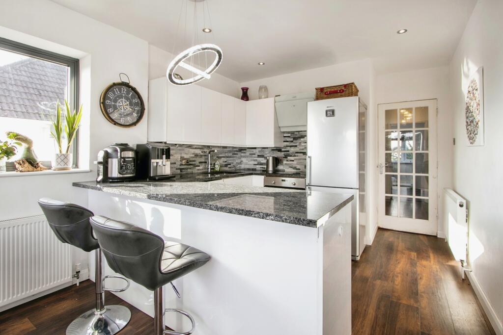 Additional image 8 of Evering Avenue, Poole, BH12