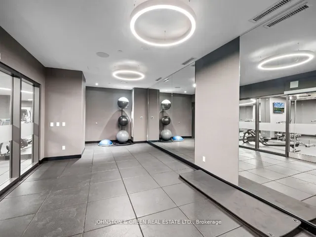 Additional image 27 of 286 Main St Unit 1910