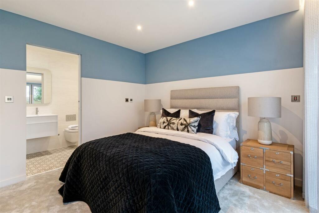 Additional image 21 of Sandbanks Road, Lilliput