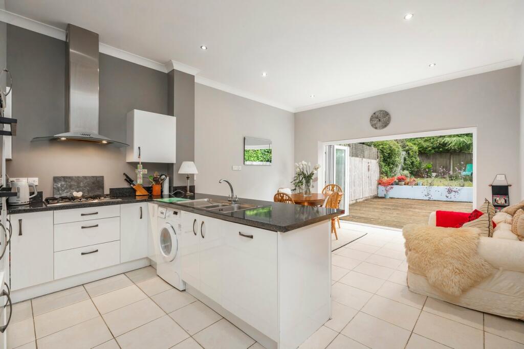 Additional image 4 of Glengariff Road, Lower Parkstone, Poole, BH14