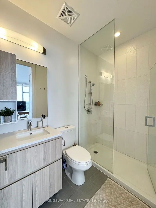 Additional image 15 of 36 Park Lawn Rd Unit 4407