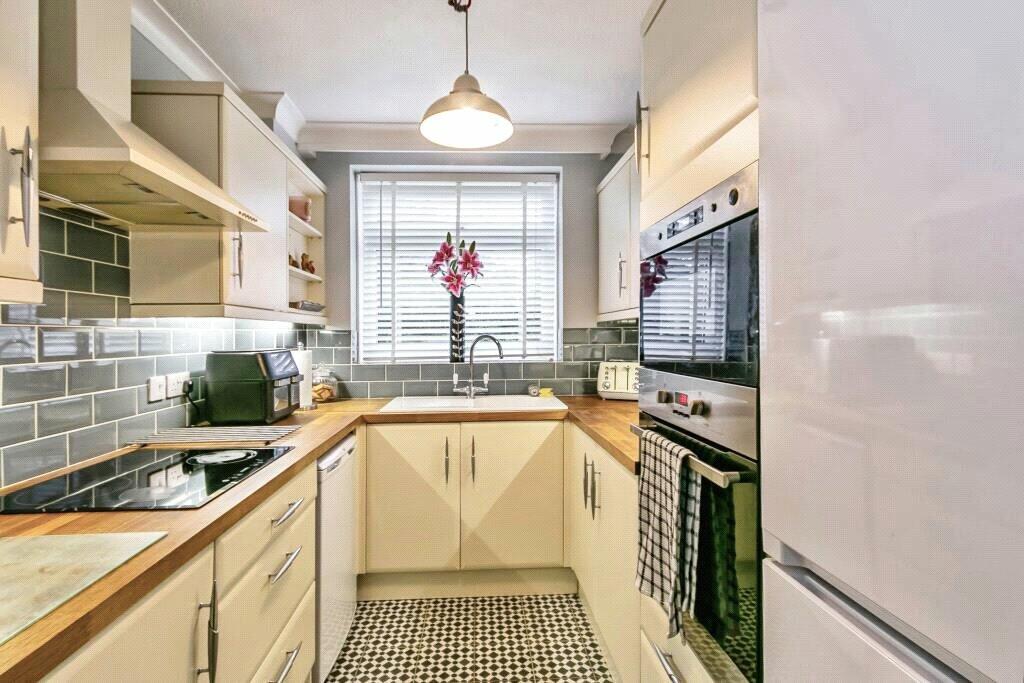 Additional image 16 of Manor Road, EAST CLIFF, Bournemouth, Dorset, BH1