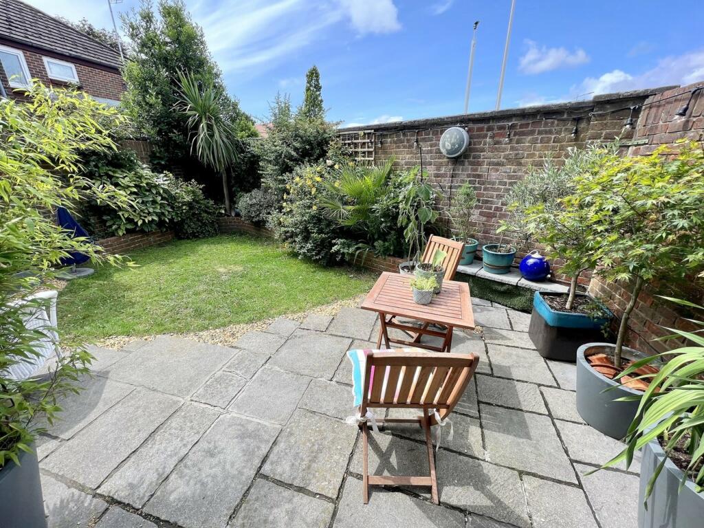 Additional image 21 of Poplar Close, Old Town Poole, Poole, BH15