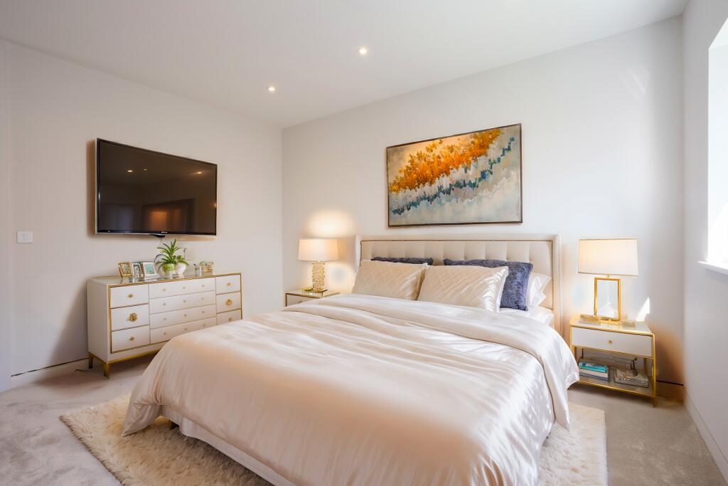 Additional image 11 of Dorset Lake Avenue, Lilliput, Poole, Dorset, BH14