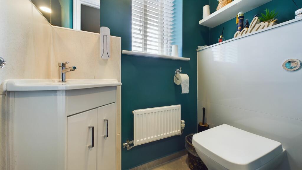 Additional image 8 of Pear Tree Close, Bradford, BD6