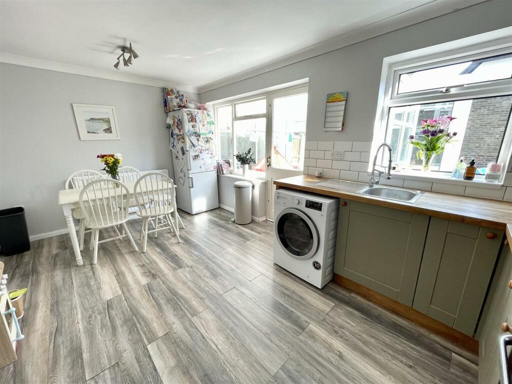 Additional image 16 of Hannams Close, Lytchett Matravers