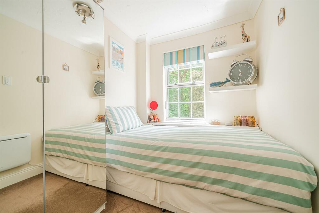 Additional image 24 of Holly Lodge, Lindsay Road