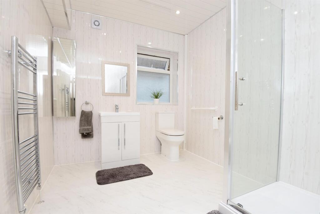 Additional image 11 of Moore Avenue, Bradford