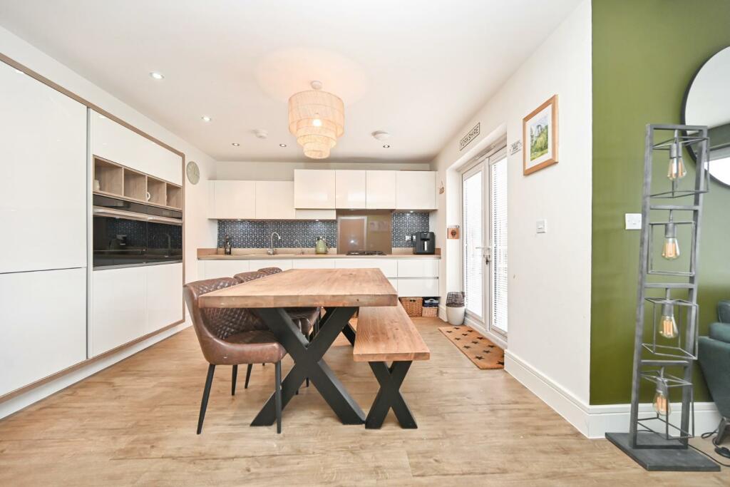 Additional image 4 of West Wood View, Apperley Bridge