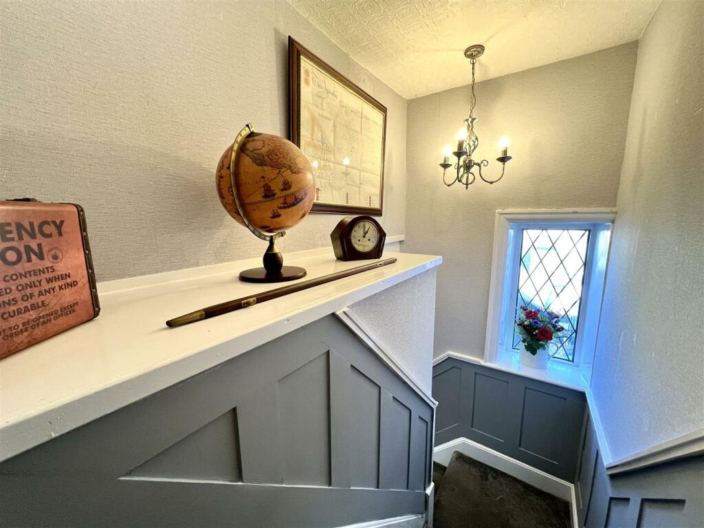 Additional image 18 of Lidget, Oakworth