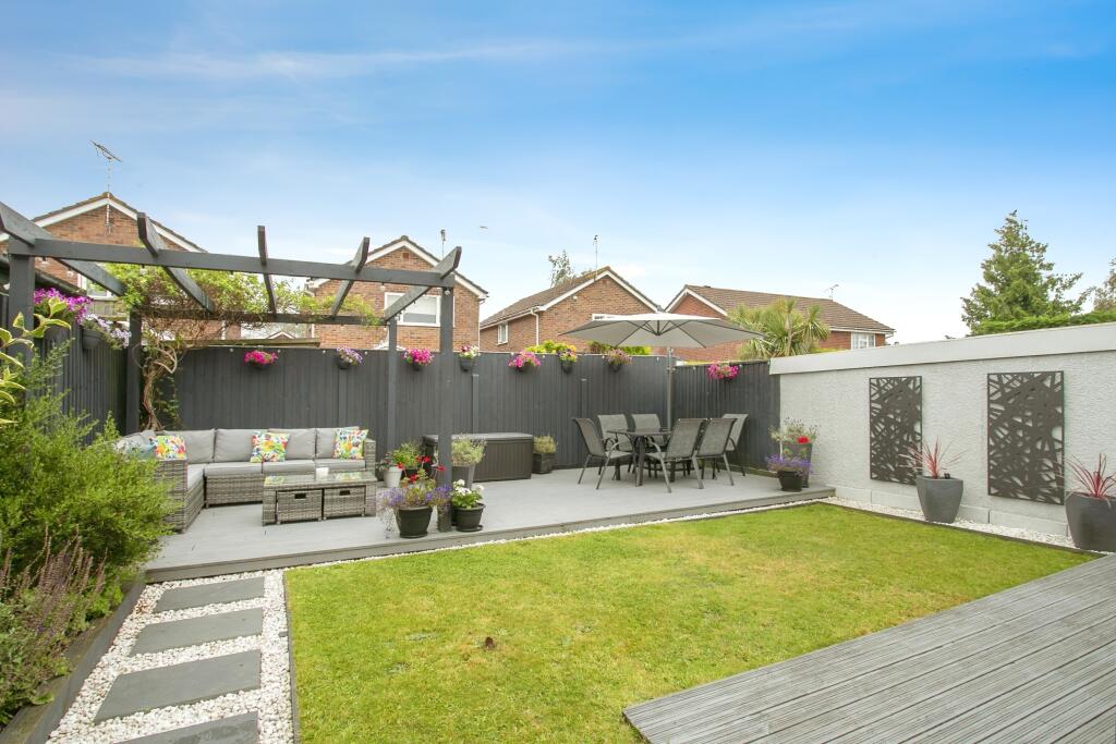 Additional image 9 of Rowbarrow Close, Poole, Dorset, BH17