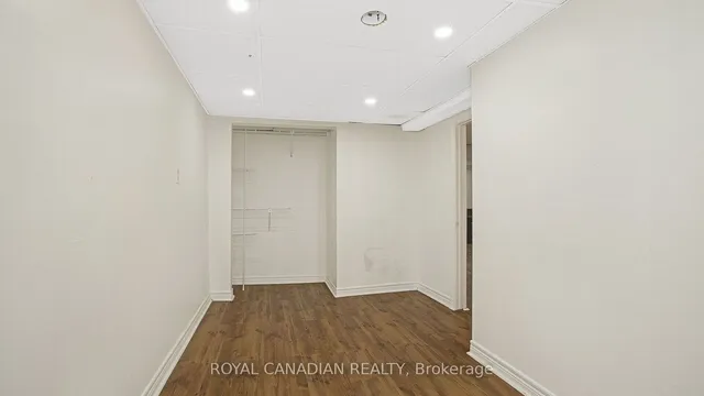 Additional image 34 of 18 Wabash Crt