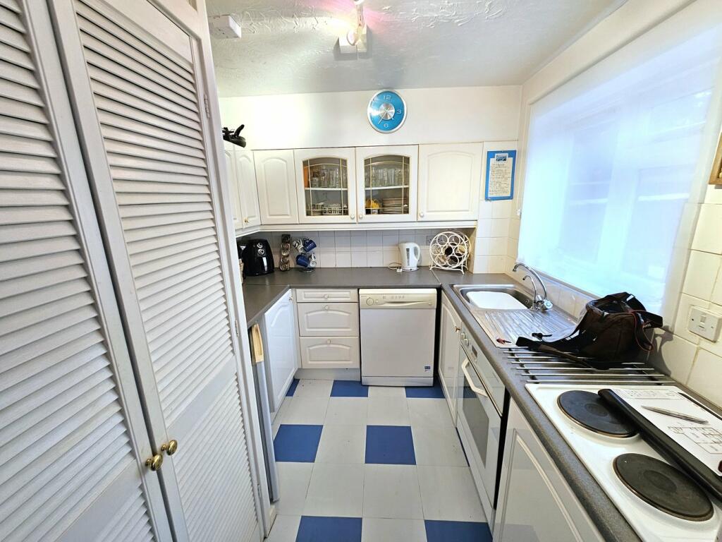 Additional image 4 of Green Gardens, Baiter Park, Poole, BH15