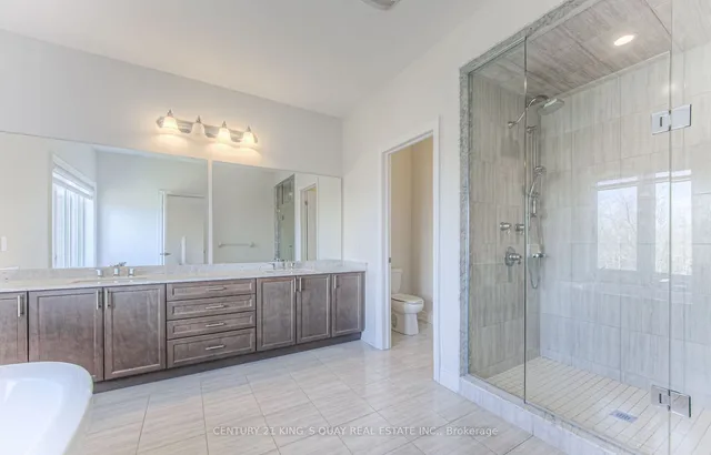 Additional image 31 of 300 Forest Creek Dr