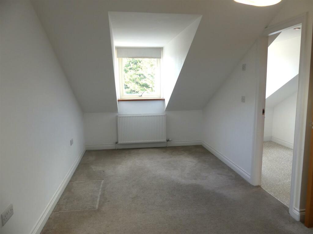 Additional image 10 of Grouse Close, Silsden