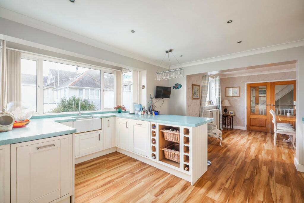 Additional image 11 of Whitecliff Road, Poole, BH14