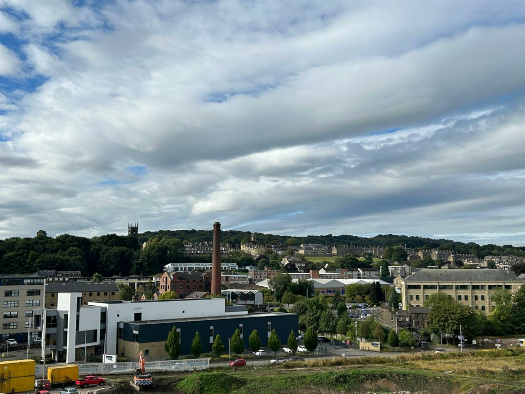 Additional image 11 of Salts Mill Road, Shipley