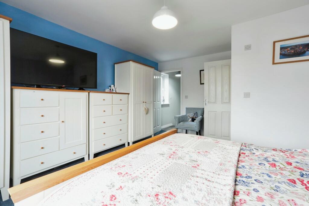 Additional image 12 of Redbrook Way, Bradford, BD9