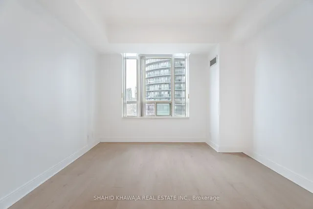 Additional image 16 of 70 Absolute Ave Unit 1309