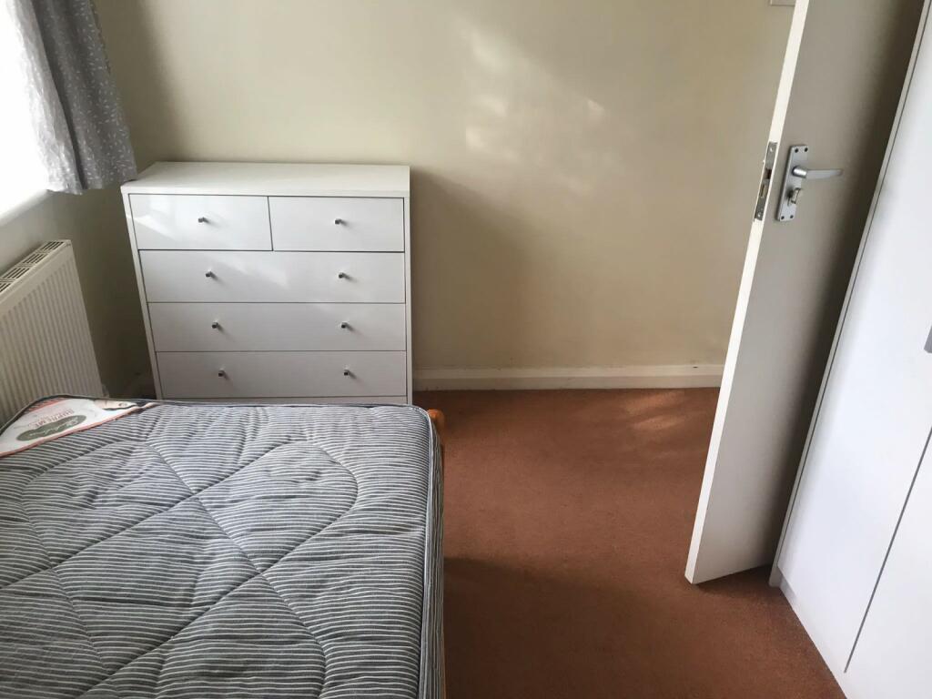 Additional image 5 of 4 bedroom Detached House in Wallisdown