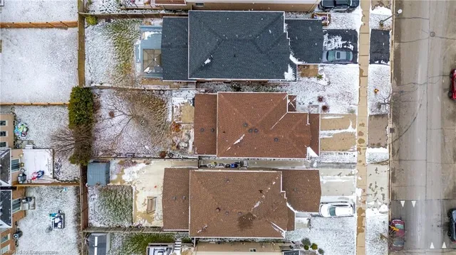 Additional image 26 of 369 Thomas Slee Dr