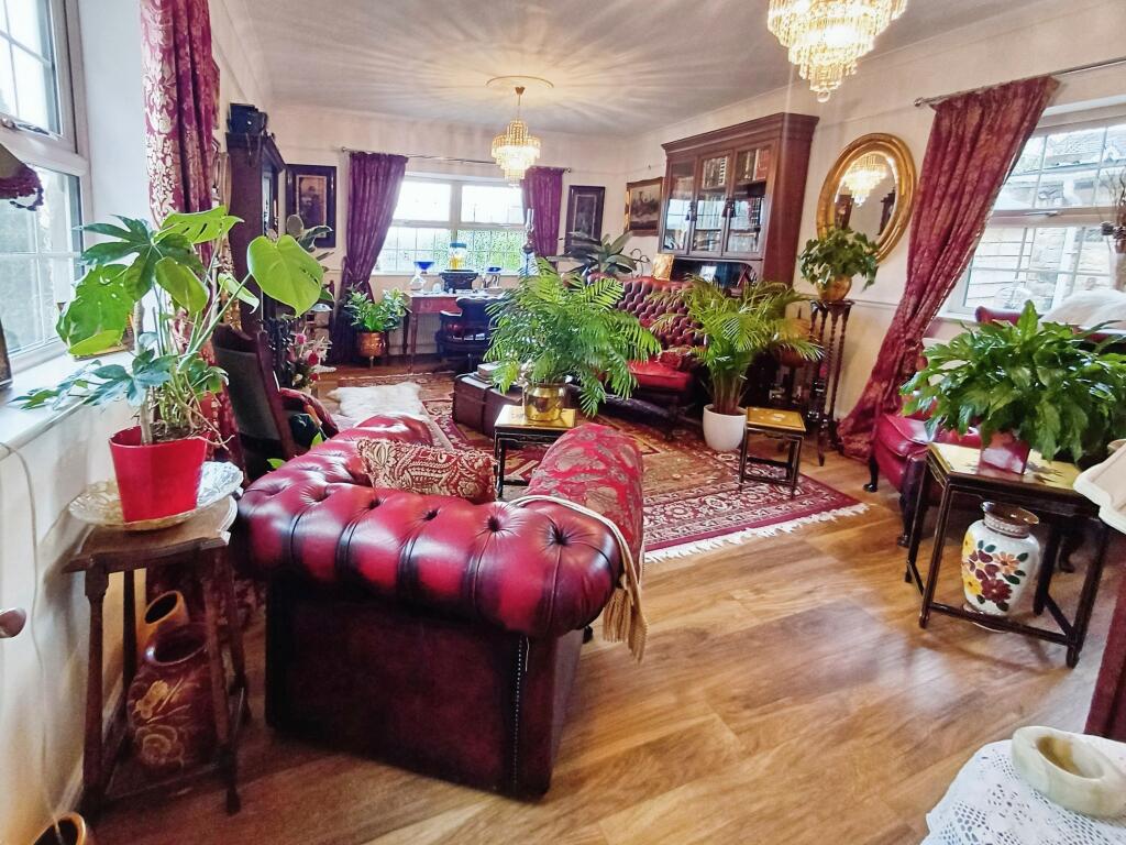 Additional image 16 of Knowle Lane, Bradford, BD12