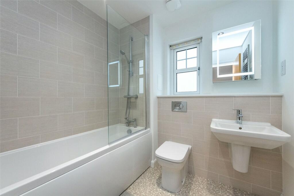 Additional image 17 of Lochside Drive, Banchory, AB31