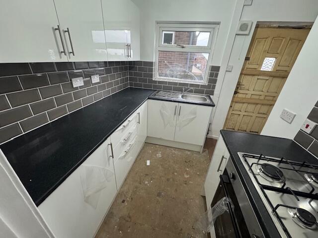 Additional image 4 of Broadstone Way, Bradford, West Yorkshire, BD4