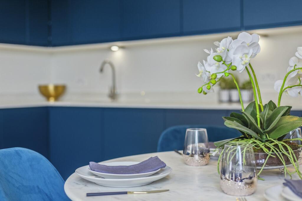 Additional image 8 of Canaway Court