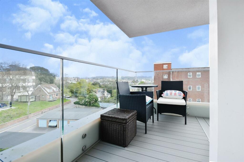 Additional image 5 of Horizons, Churchfield Road, Poole. BH15 2FR