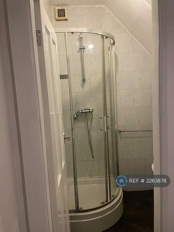 Additional image 18 of Cleckheaton Road, Bradford, BD6