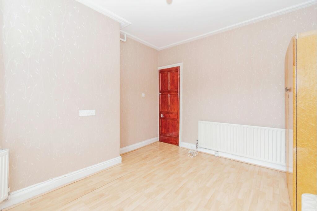 Additional image 29 of Park Grove, Bradford, BD9