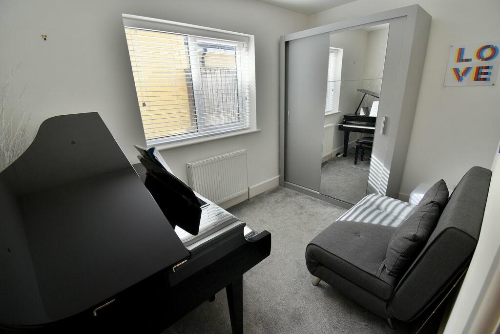 Additional image 9 of Pine Vale Crescent, Bournemouth, BH10