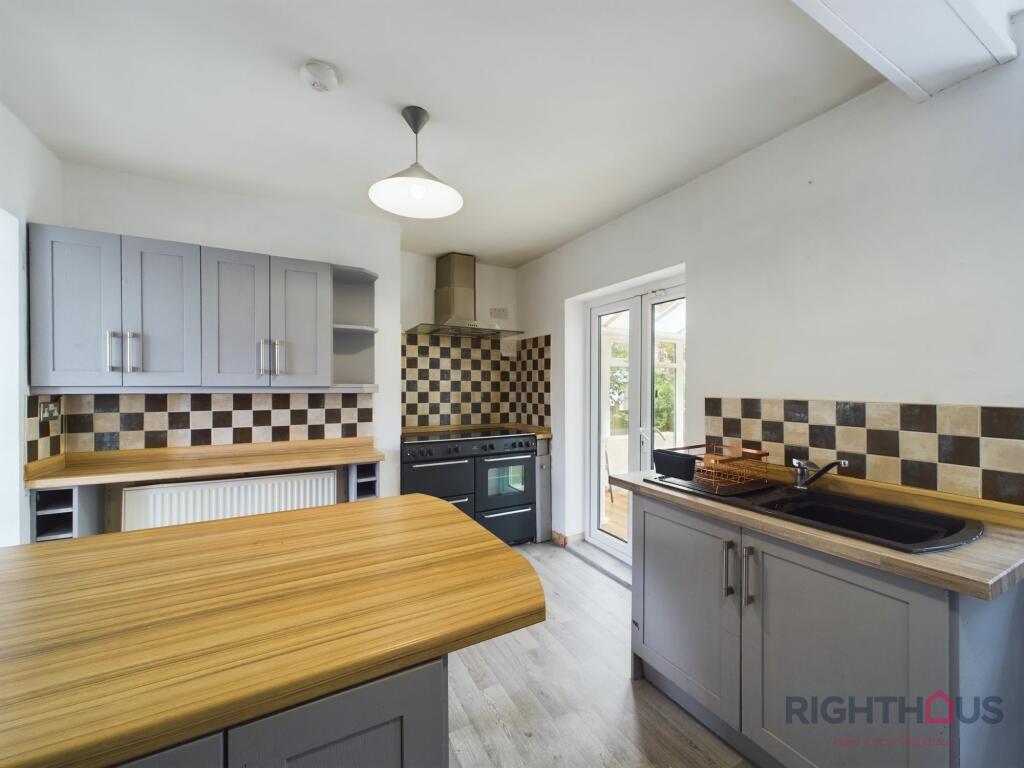 Additional image 6 of Hardy Avenue, Bradford, BD6