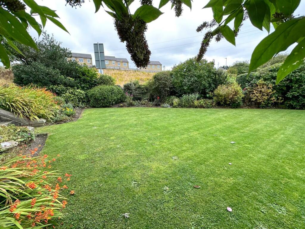 Additional image 26 of Glen Lee Lane, Keighley