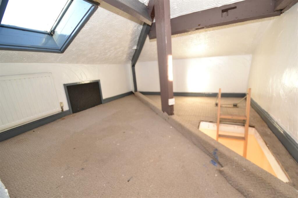 Additional image 7 of Toftshaw Lane, East Bierley, Bradford