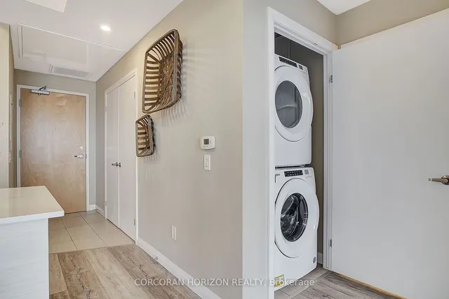 Additional image 12 of 60 Charles St Unit 2403